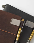 TRAVELER'S NOTEBOOK REFILL 016 BLACK PEN HOLDER